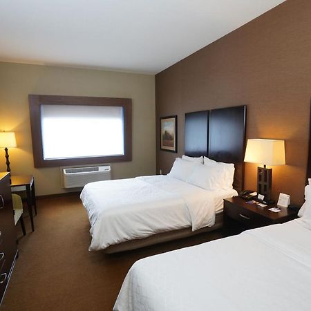 קניונוויל Creekside Hotel & Suites מראה חיצוני תמונה
